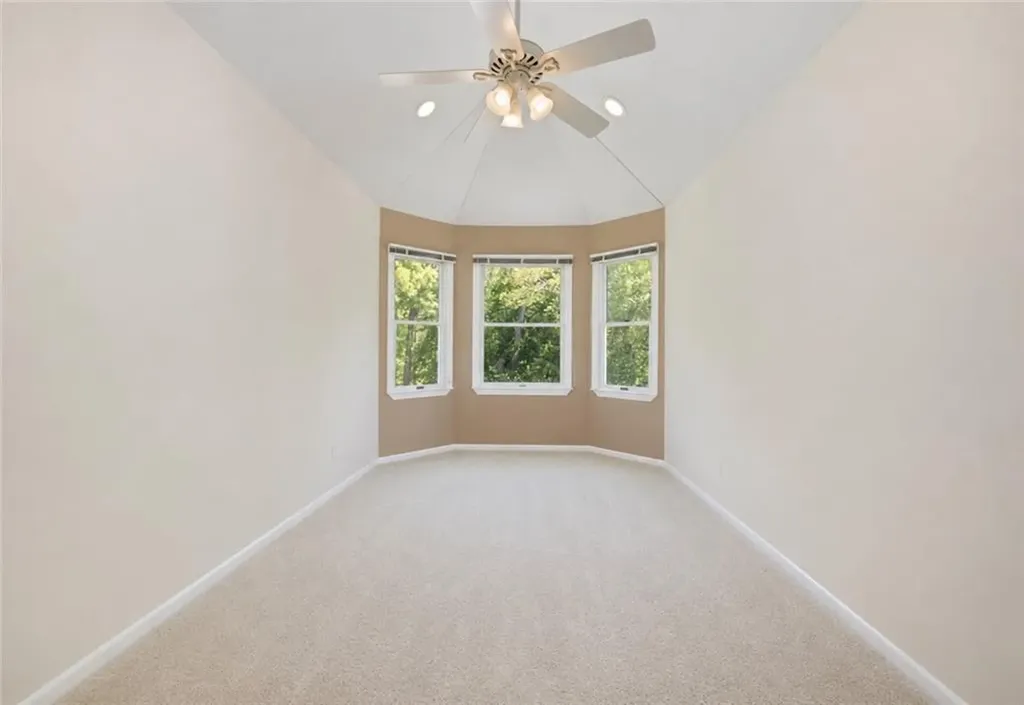 193 Torrie Lane North Kingstown RI 02852