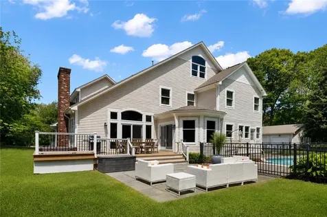 193 Torrie Lane North Kingstown RI 02852