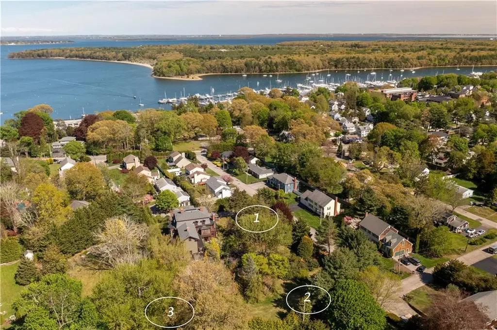 01 Chace Street Warwick RI 02818