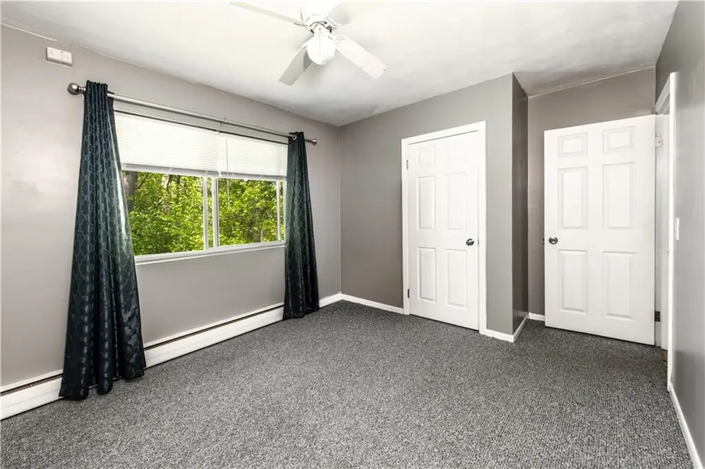 72 W Shore Road Warwick RI 02889