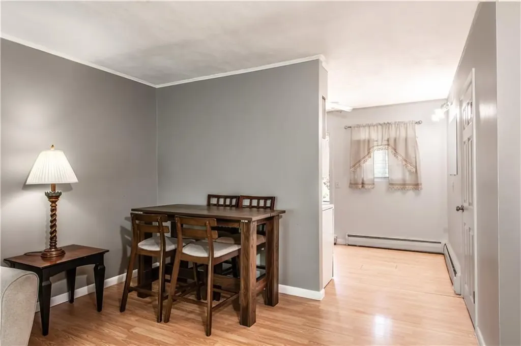 72 W Shore Road Warwick RI 02889