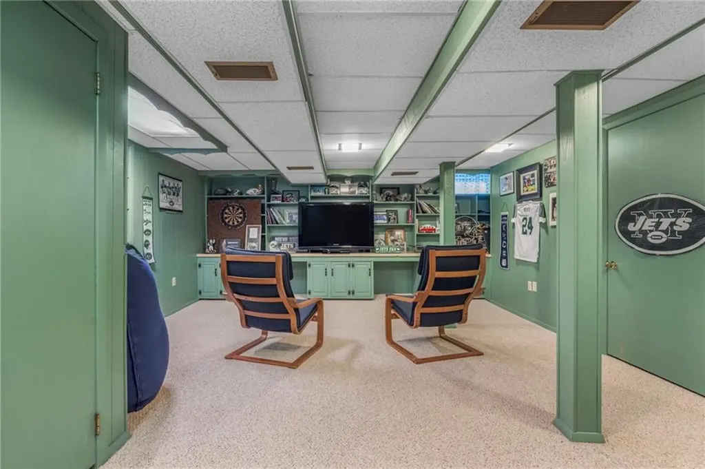 77 Garden Hills Drive Cranston RI 02920