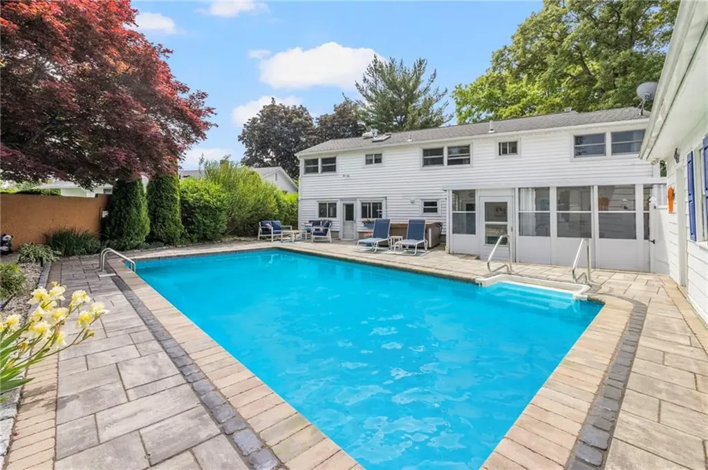 77 Garden Hills Drive Cranston RI 02920