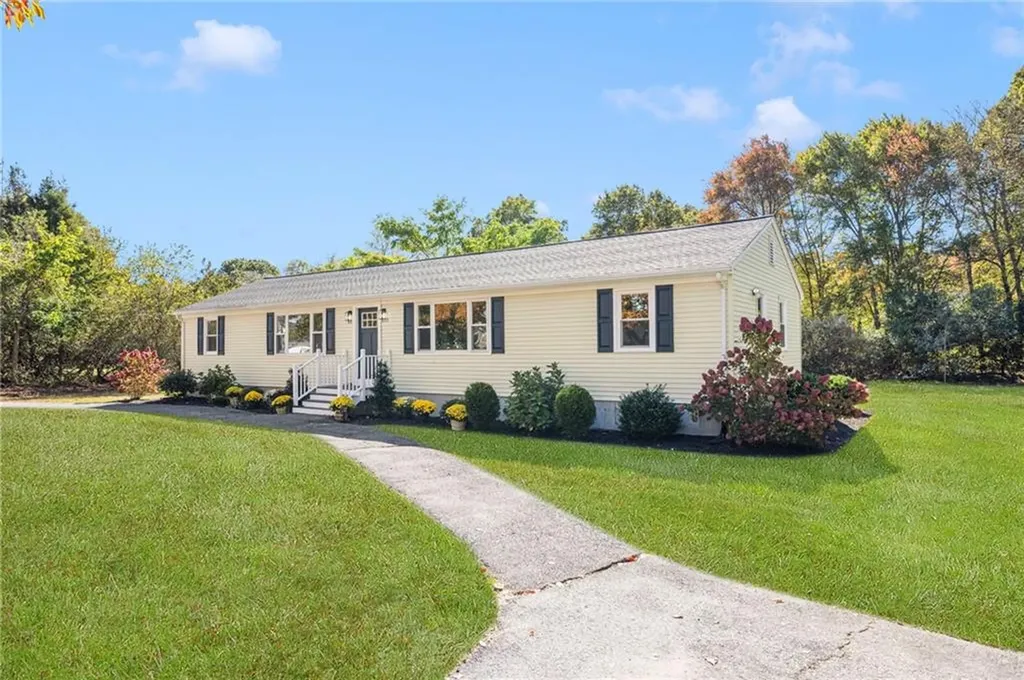 622 Dry Bridge Road North Kingstown RI 02852