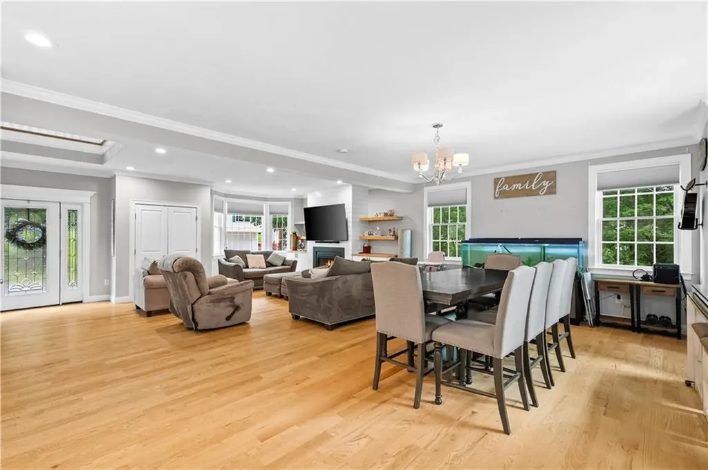 70 Shady Lane Burrillville RI 02859