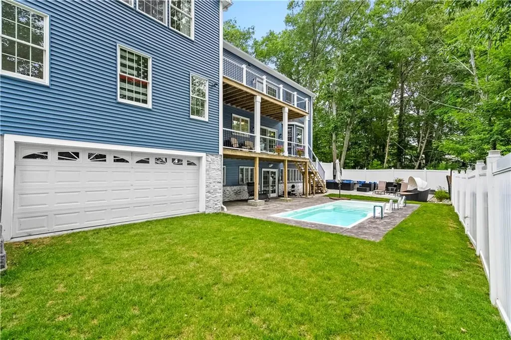 70 Shady Lane Burrillville RI 02859