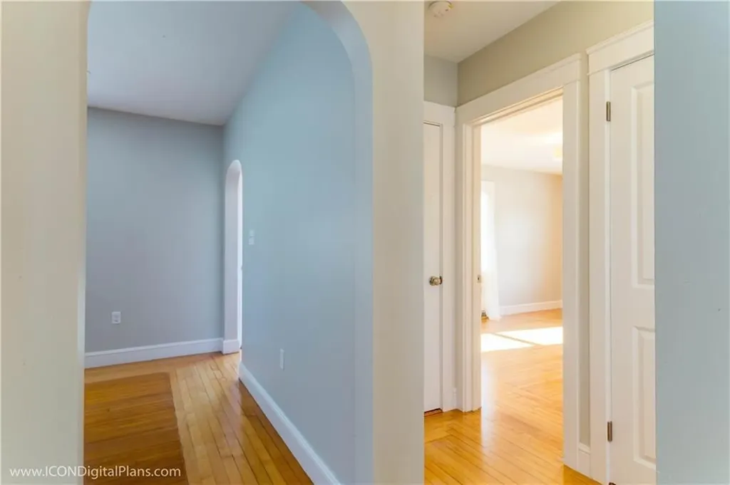 429 Forest Avenue Middletown RI 02842