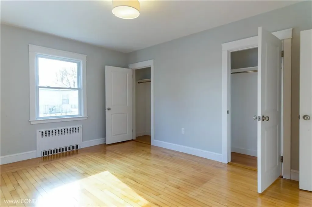 429 Forest Avenue Middletown RI 02842
