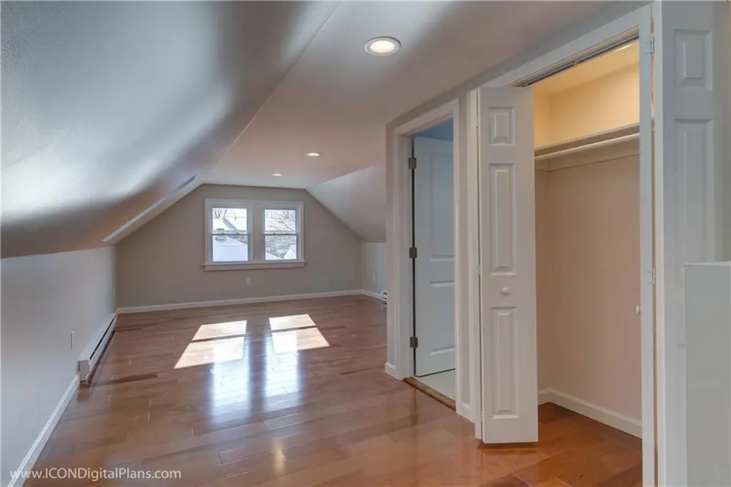 429 Forest Avenue Middletown RI 02842