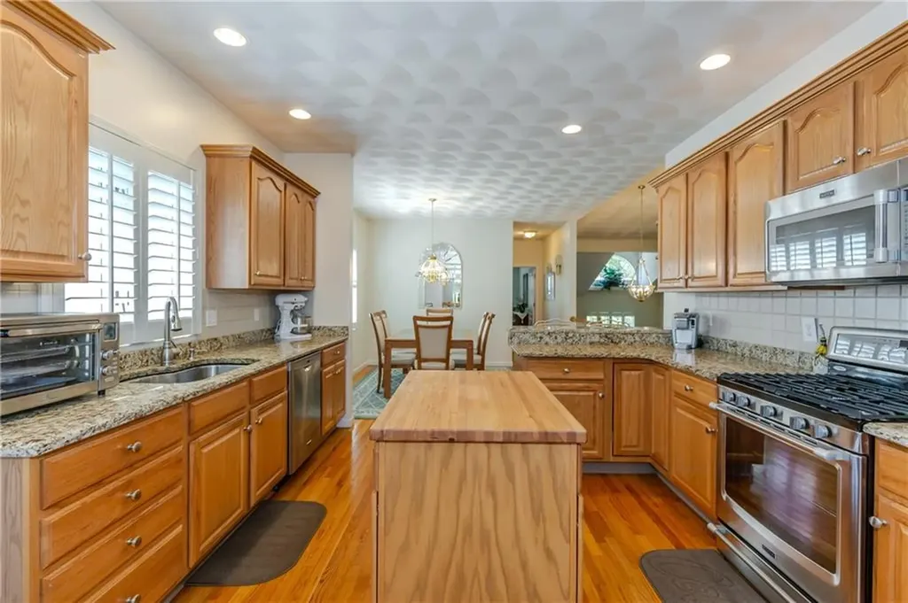 32 Orchard Meadows Drive Smithfield RI 02917
