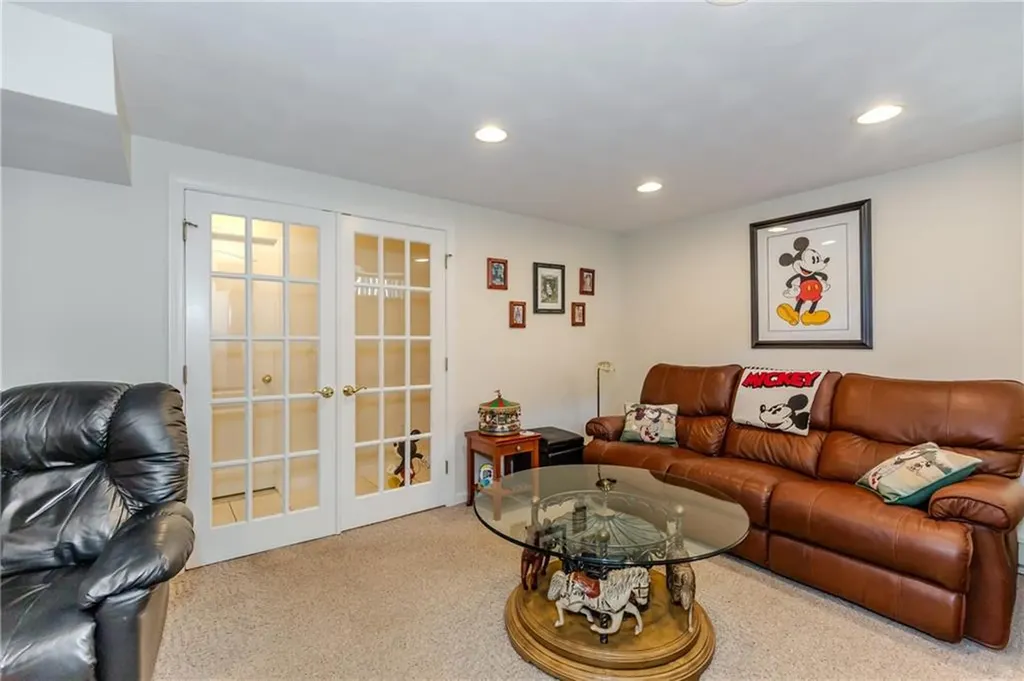 32 Orchard Meadows Drive Smithfield RI 02917