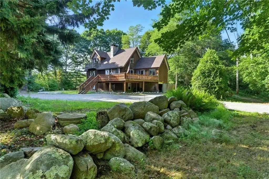 130 South Niantic Drive Charlestown RI 02813