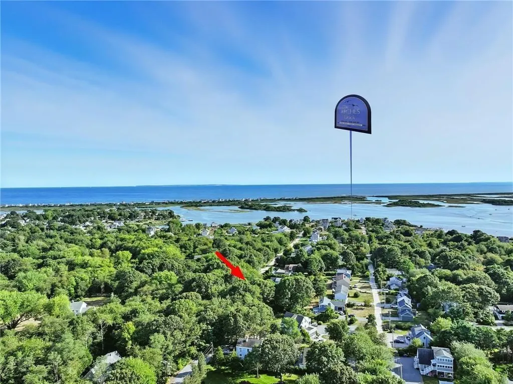130 South Niantic Drive Charlestown RI 02813