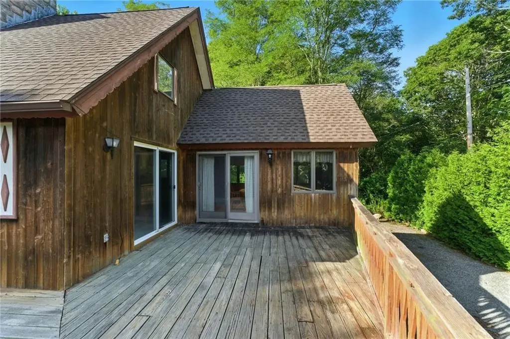 130 South Niantic Drive Charlestown RI 02813