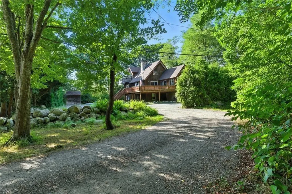 130 South Niantic Drive Charlestown RI 02813