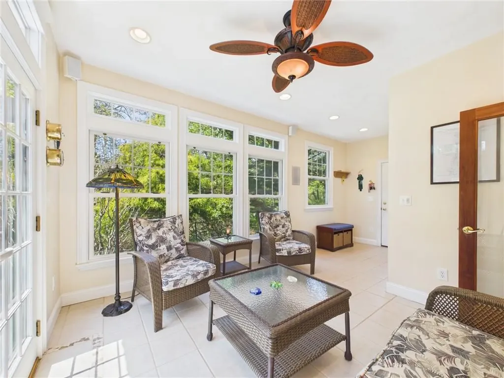 94 Daytona Avenue Narragansett RI 02882