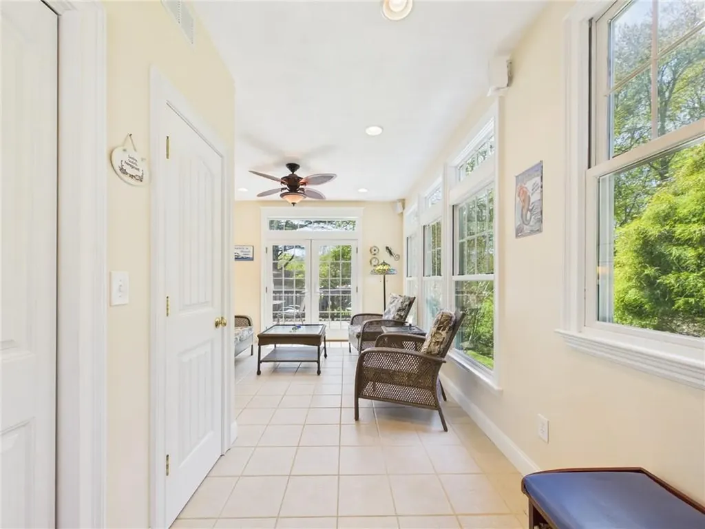 94 Daytona Avenue Narragansett RI 02882