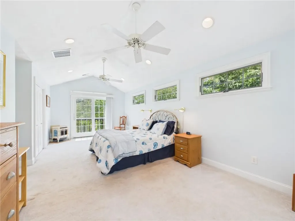 94 Daytona Avenue Narragansett RI 02882