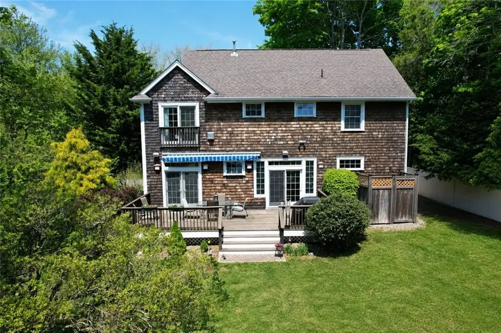 94 Daytona Avenue Narragansett RI 02882