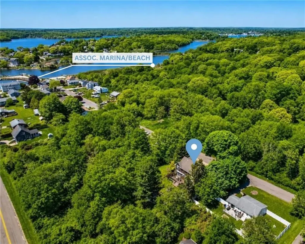 94 Daytona Avenue Narragansett RI 02882