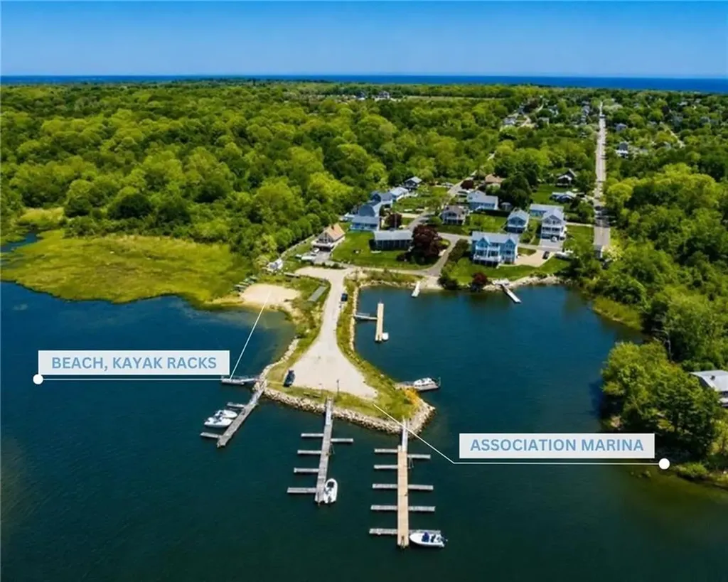 94 Daytona Avenue Narragansett RI 02882