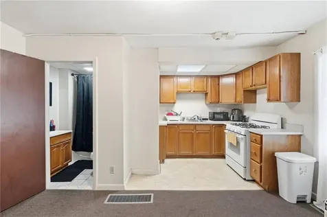 513 Charles Street Providence RI 02904
