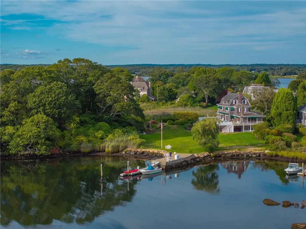 4 Arraquat Road Westerly RI 02891
