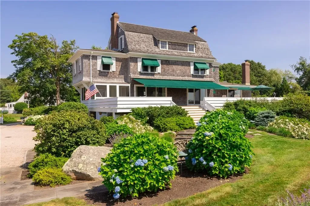 4 Arraquat Road Westerly RI 02891