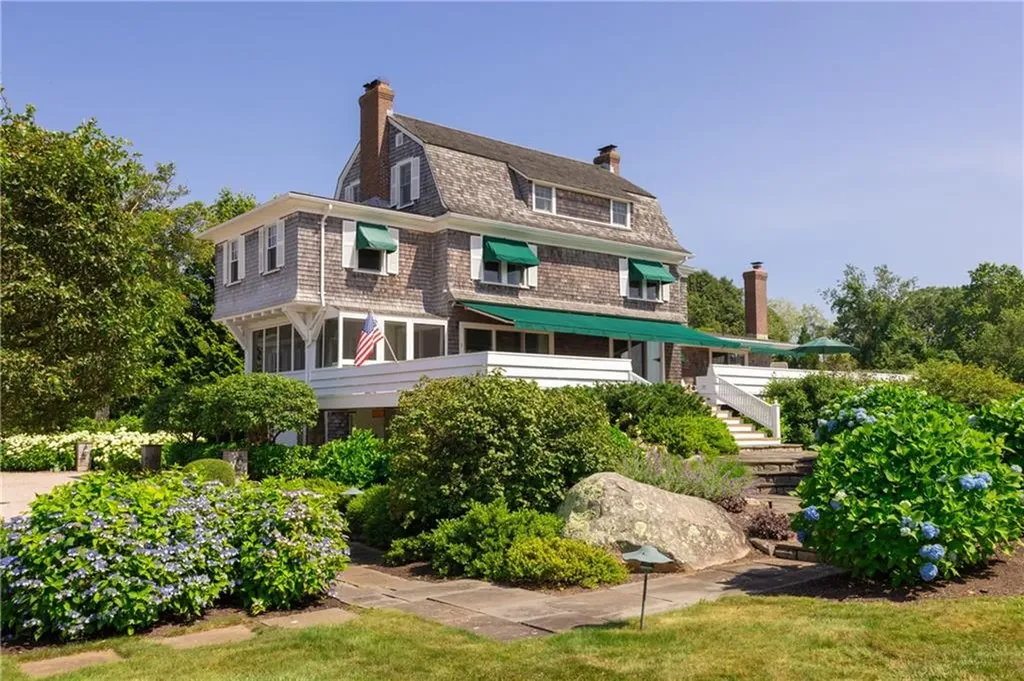 4 Arraquat Road Westerly RI 02891