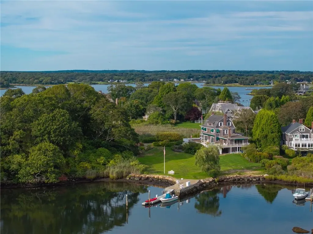 4 Arraquat Road Westerly RI 02891