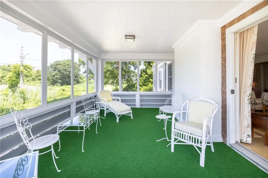4 Arraquat Road Westerly RI 02891
