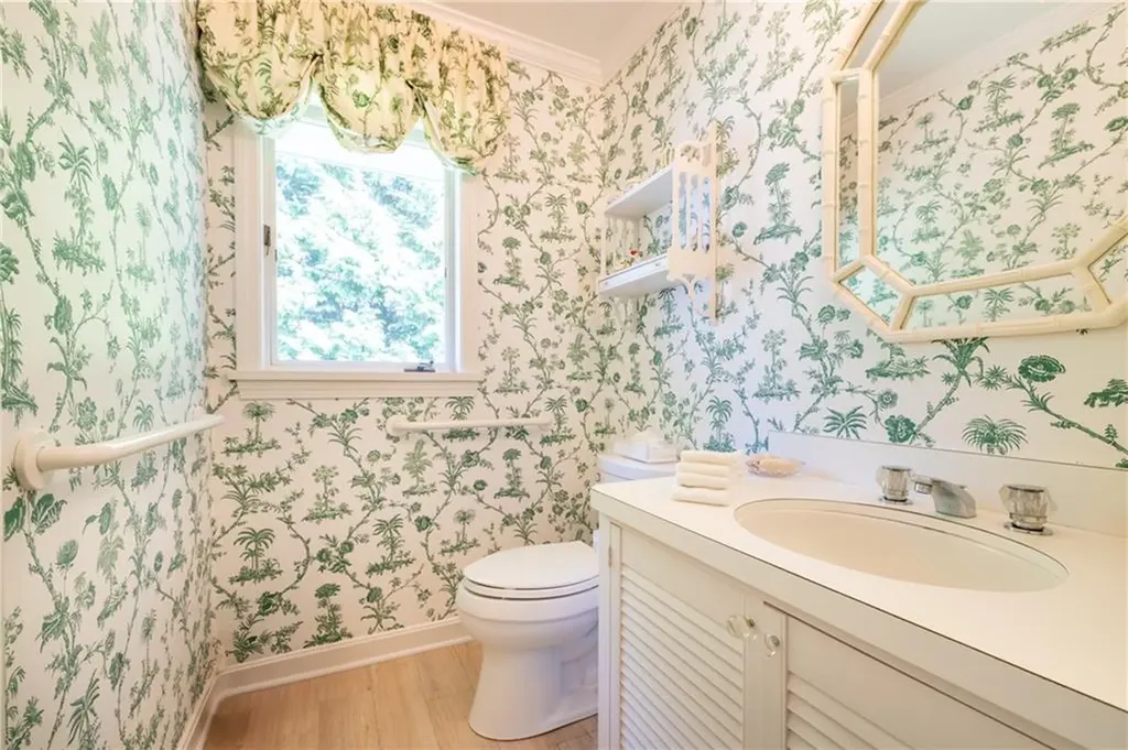 4 Arraquat Road Westerly RI 02891