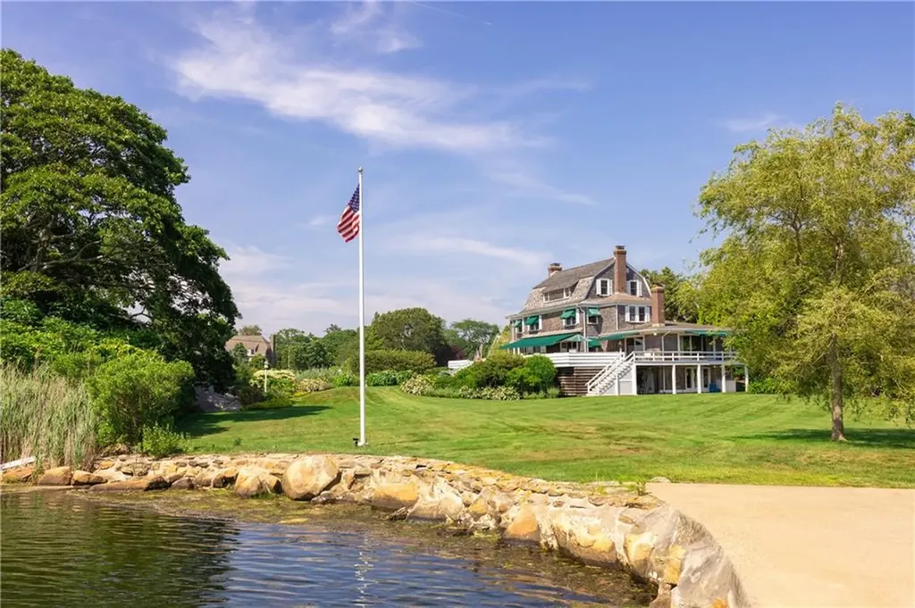 4 Arraquat Road Westerly RI 02891