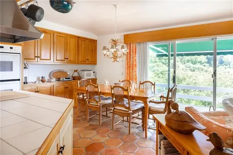 4 Arraquat Road Westerly RI 02891