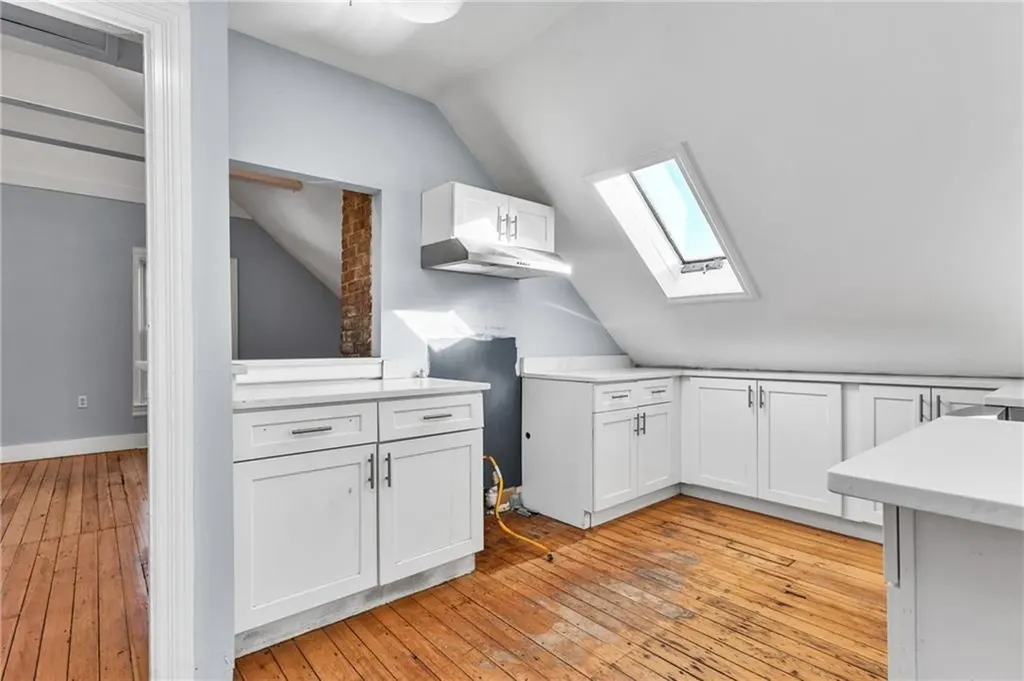 45 51 Wendell Street Providence RI 02909