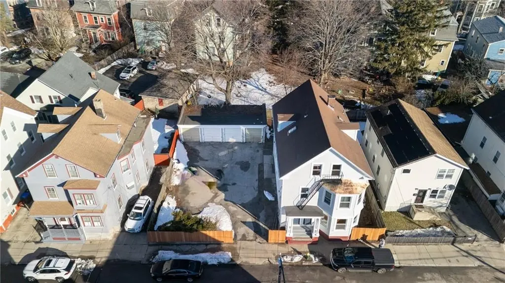 45 51 Wendell Street Providence RI 02909