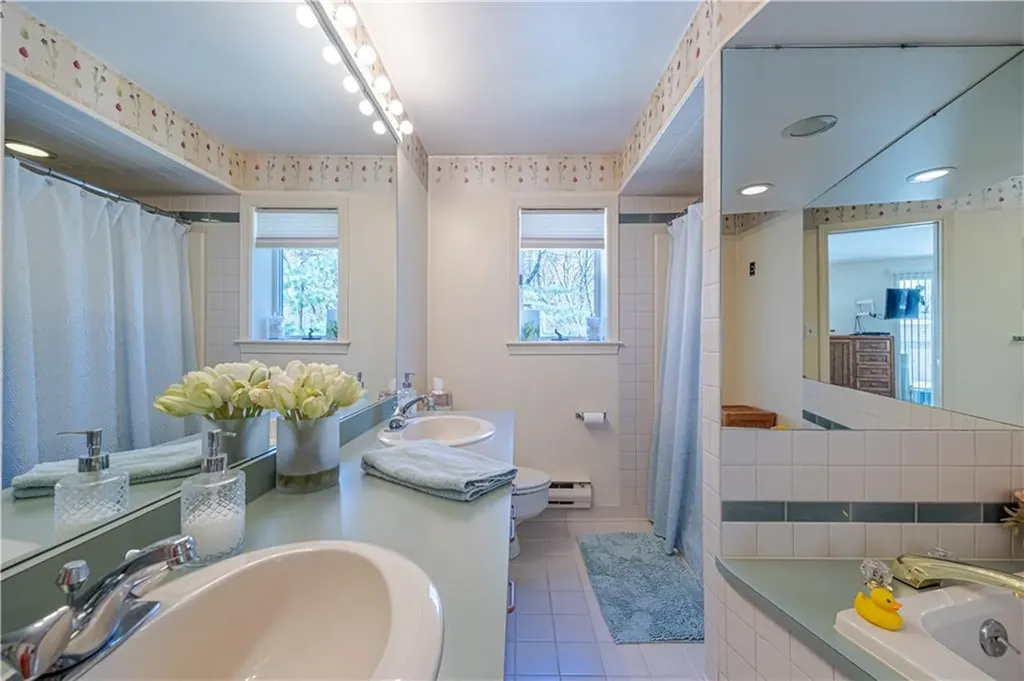 282 Byron Randall Road Scituate RI 02857