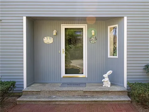 282 Byron Randall Road Scituate RI 02857