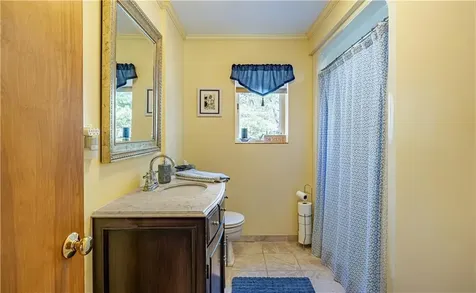 282 Byron Randall Road Scituate RI 02857