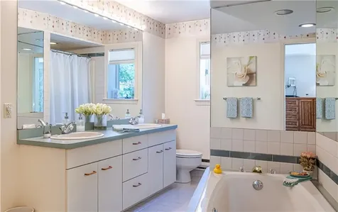 282 Byron Randall Road Scituate RI 02857