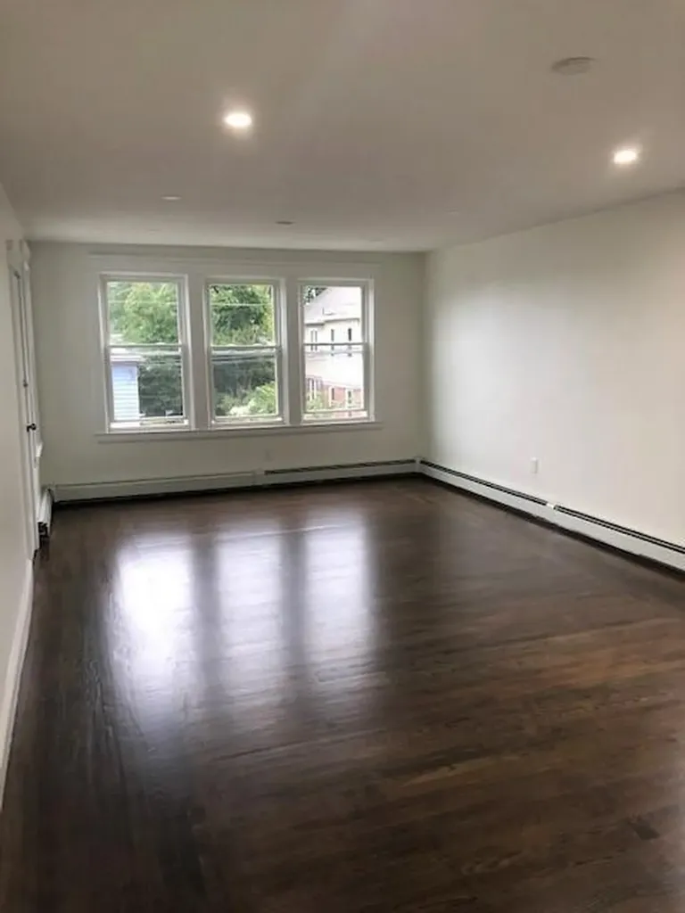 119 Lancaster Street Providence RI 02906