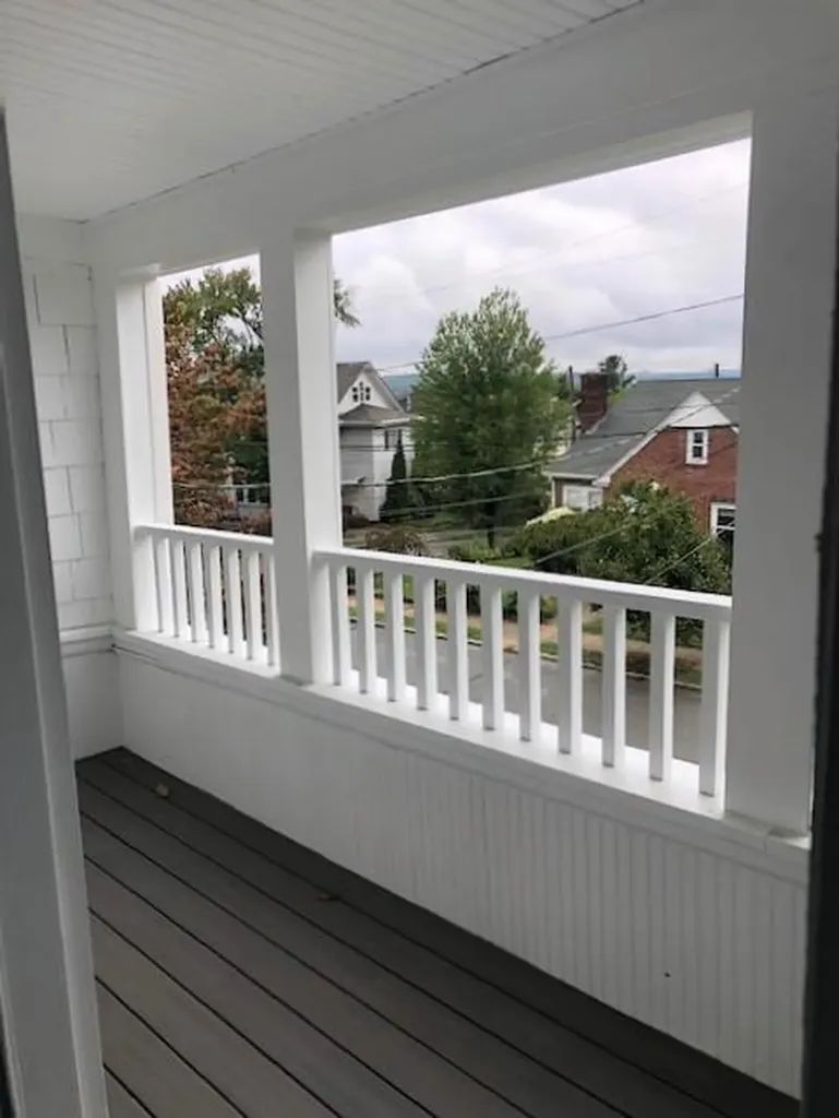 119 Lancaster Street Providence RI 02906