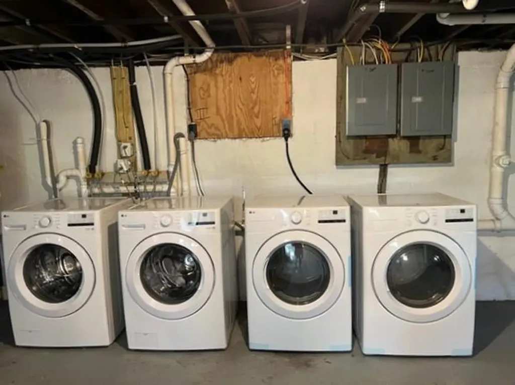 119 Lancaster Street Providence RI 02906
