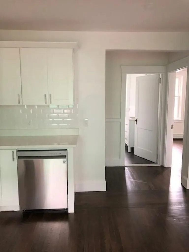 119 Lancaster Street Providence RI 02906