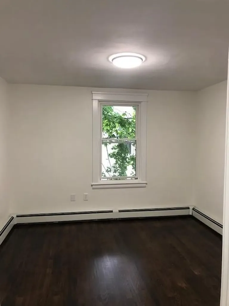119 Lancaster Street Providence RI 02906