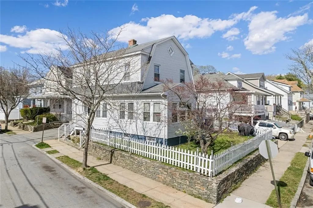 52 Cactus Street Providence RI 02905