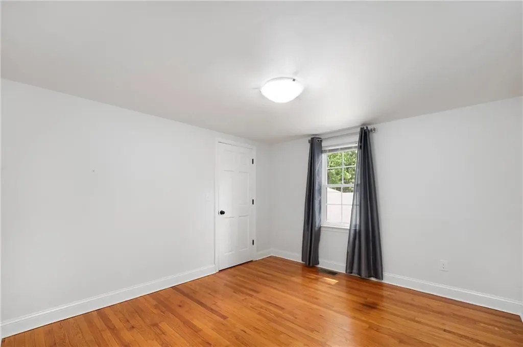 14 Black Creek Lane Warwick RI 02888