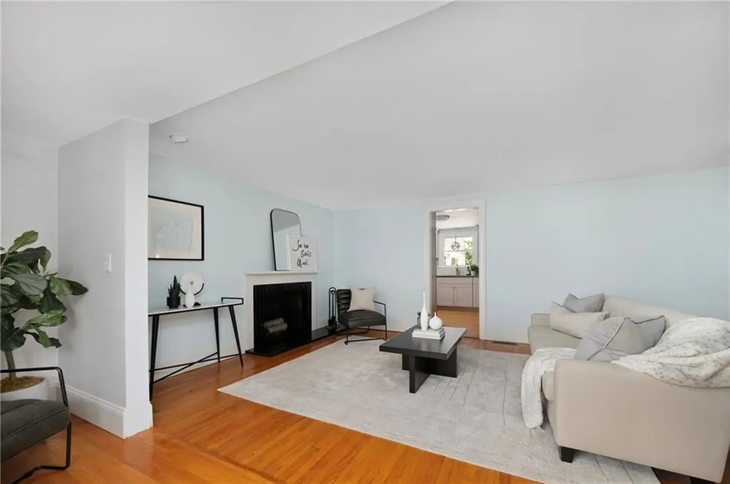 14 Black Creek Lane Warwick RI 02888