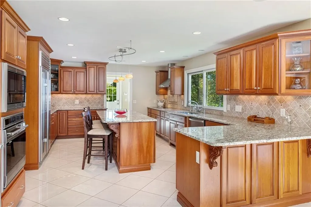 571 Camp Fuller Road South Kingstown RI 02879