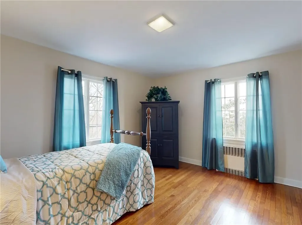 2625 B Commodore Perry Highway South Kingstown RI 02879